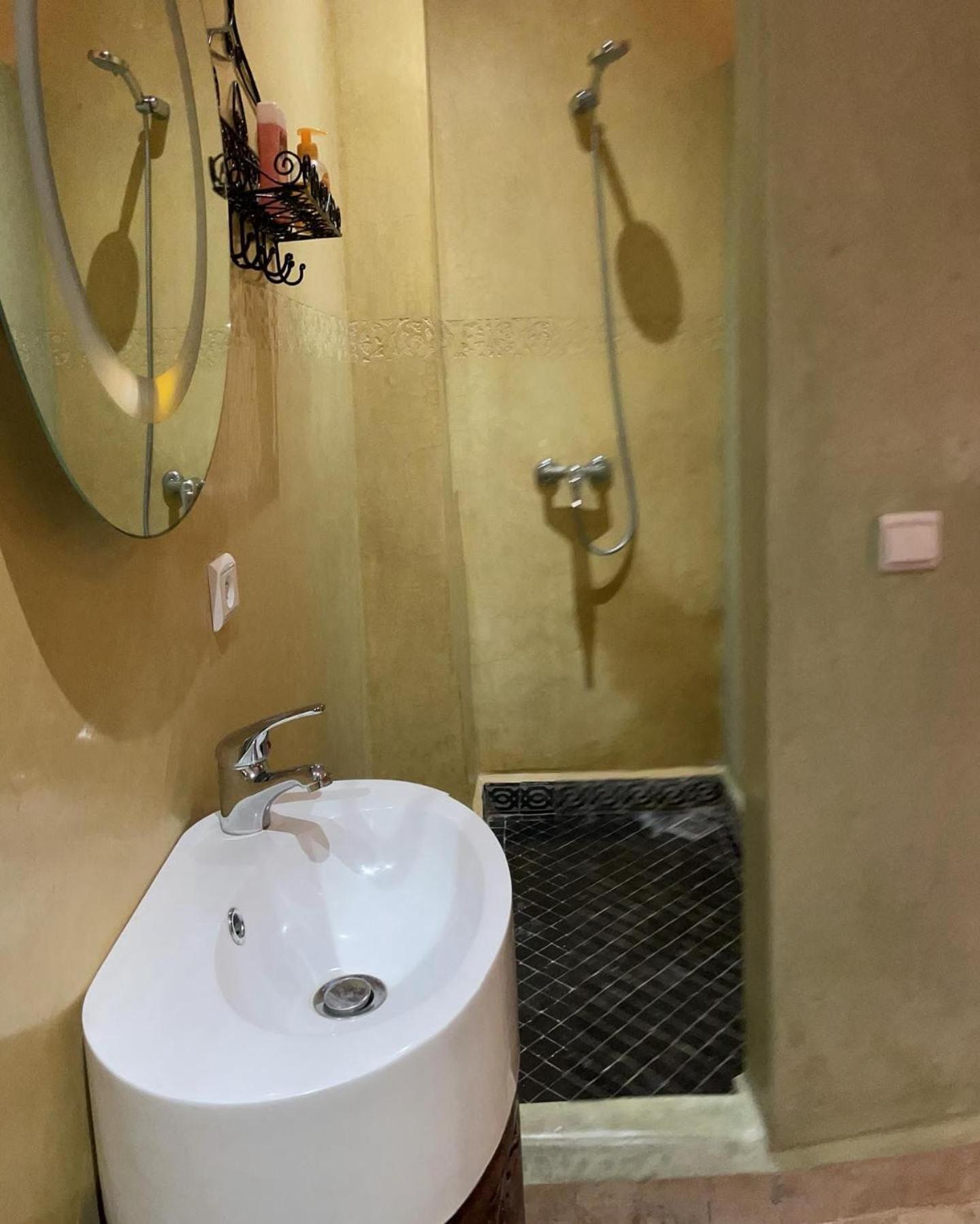 Riad Laichi Marrakesh Buitenkant foto